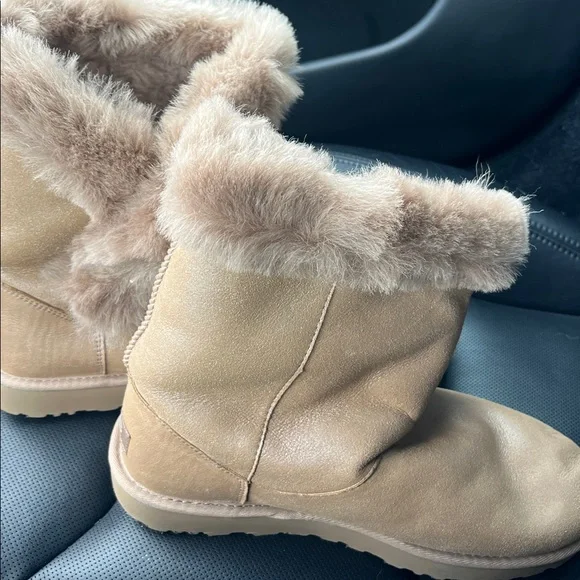 UGG Classic Fluff Pin Mini Boot, Antique Pearl - Picture 11 of 11